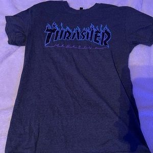 Mens Thrasher shirt Size small
